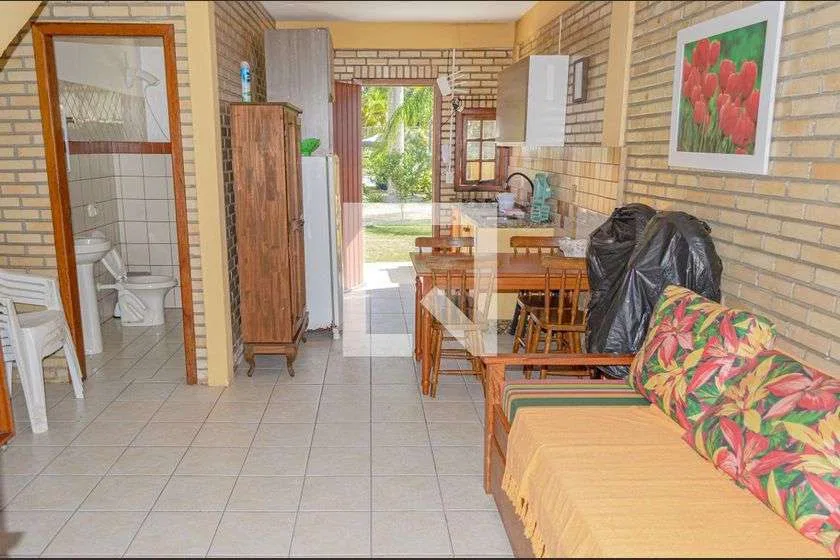 Furnished 2-bedroom, 81 m² house in Florianópolis — photo 28