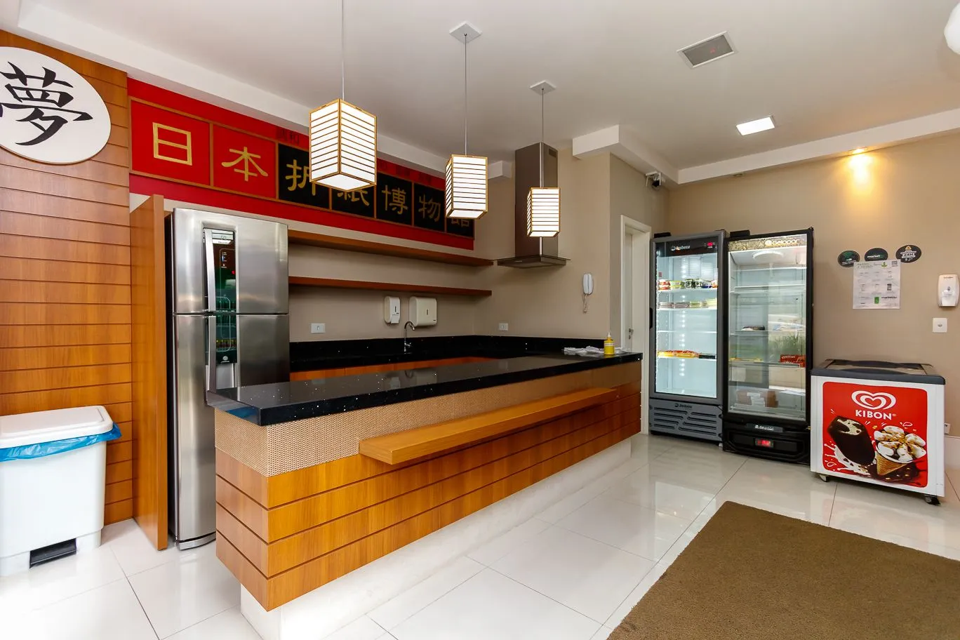 Furnished 1-bedroom apartment with balcony — photo 34