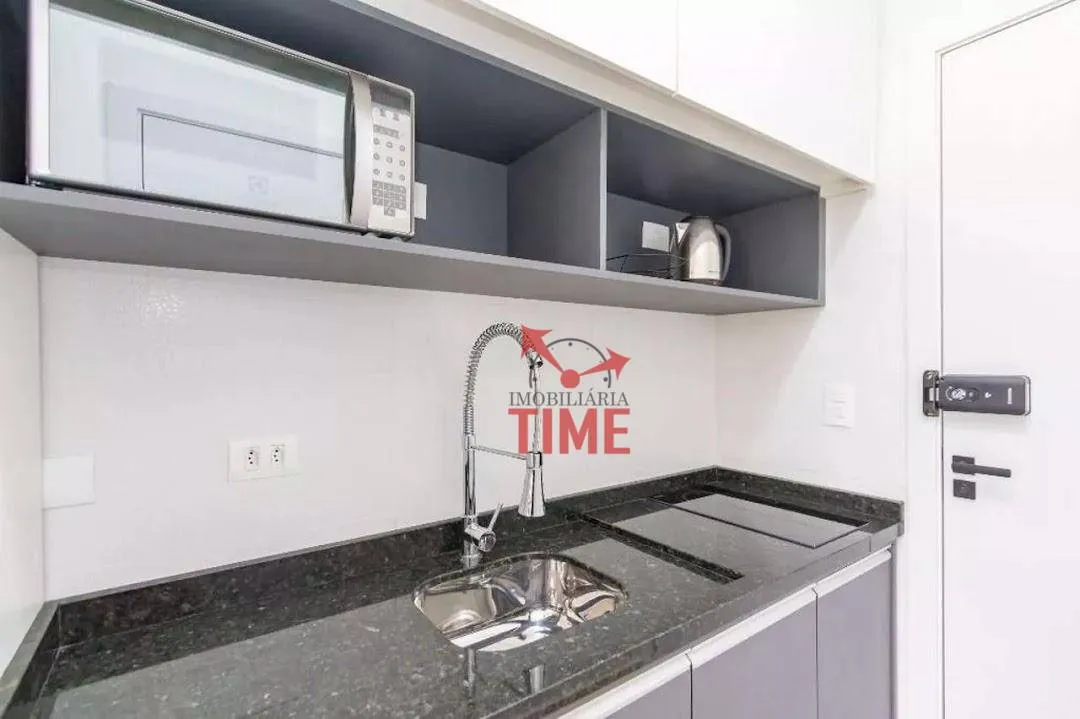 Air-conditioned 1-bedroom apartment with kitchenette — photo 10