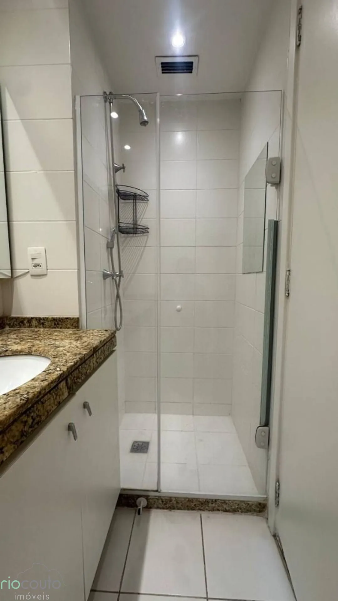 2-bedroom apartment with a water view in Rio de Janeiro — photo 41