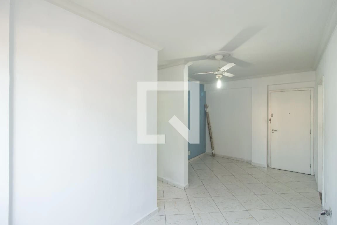 Apartamento de 1 dormitorio con cocina a gas cerrada — photo 20