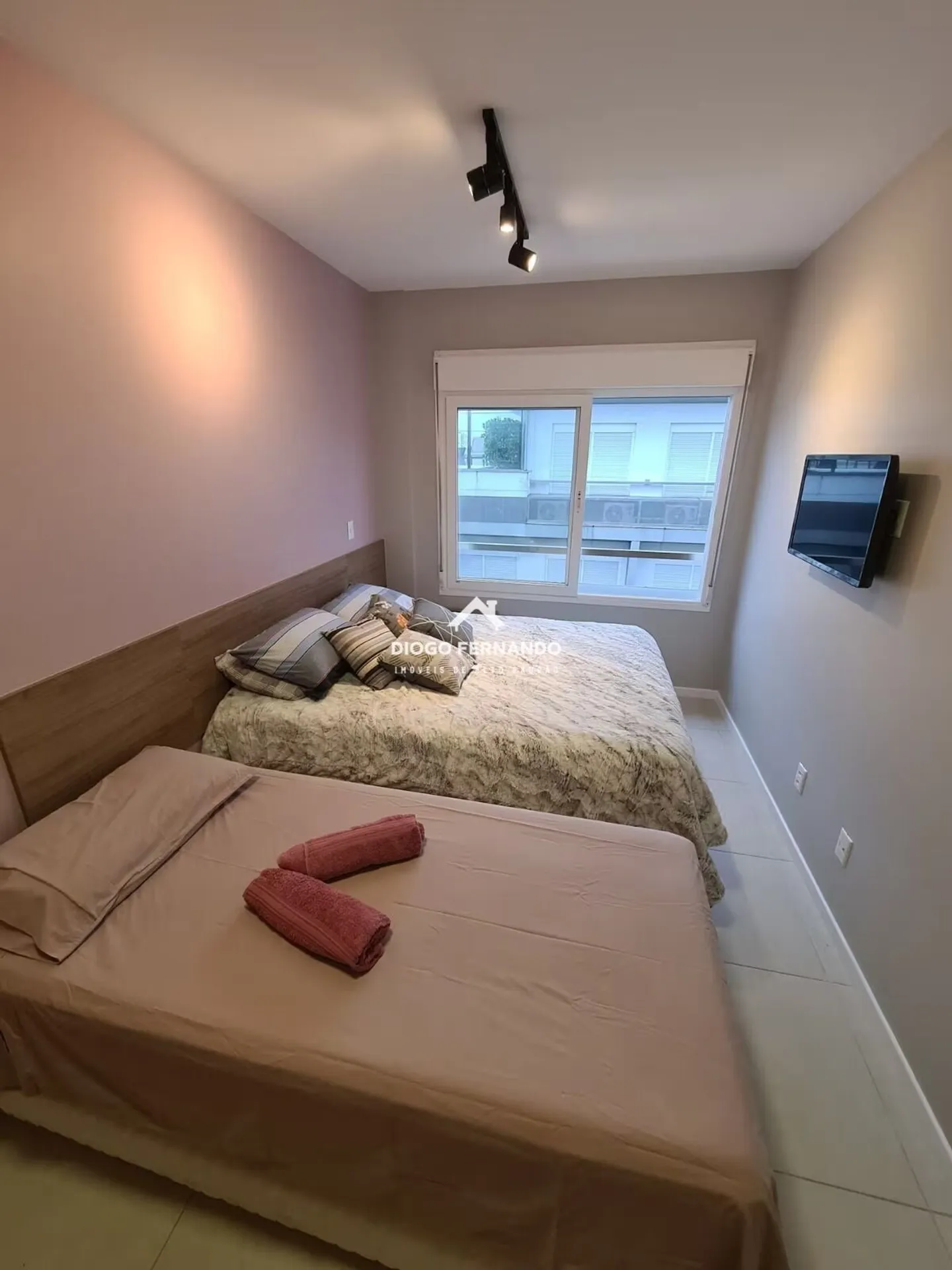 Furnished apartment, 70 m², with a water view — photo 9