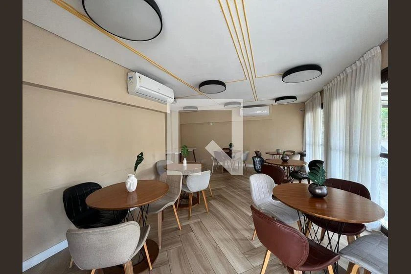 65 m² furnished apartment with balcony and 2 bedrooms — photo 43