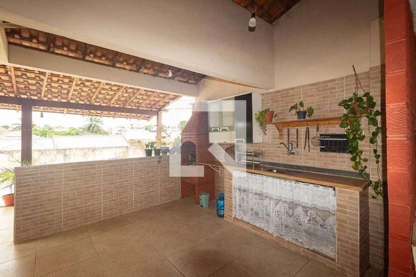 2-bedroom house with a grill on the balcony — photo 14