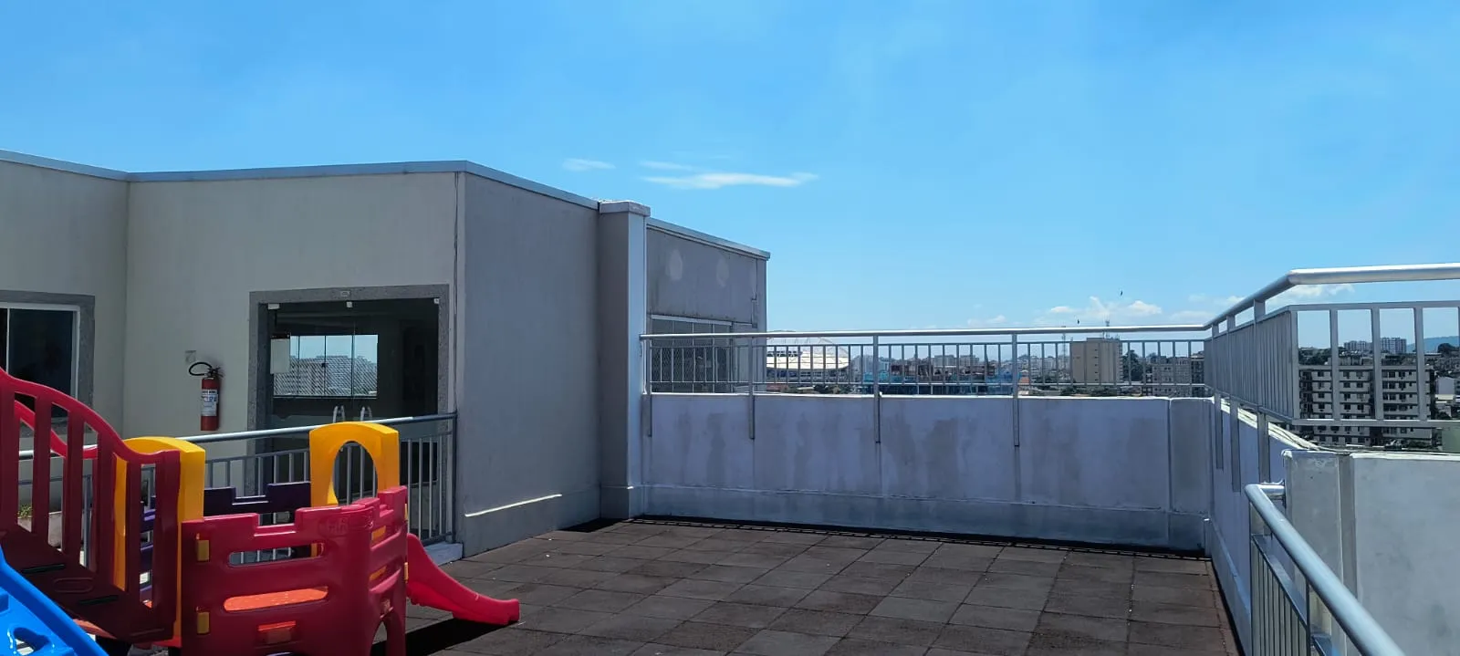 Furnished apartment with 2 bedrooms and 44 m² — photo 4