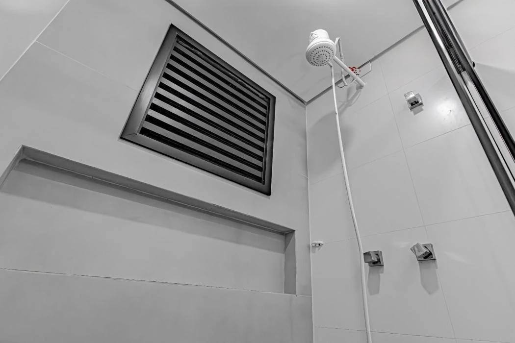 Пральна машина та 2 спальні: квартира 55 м² — photo 14