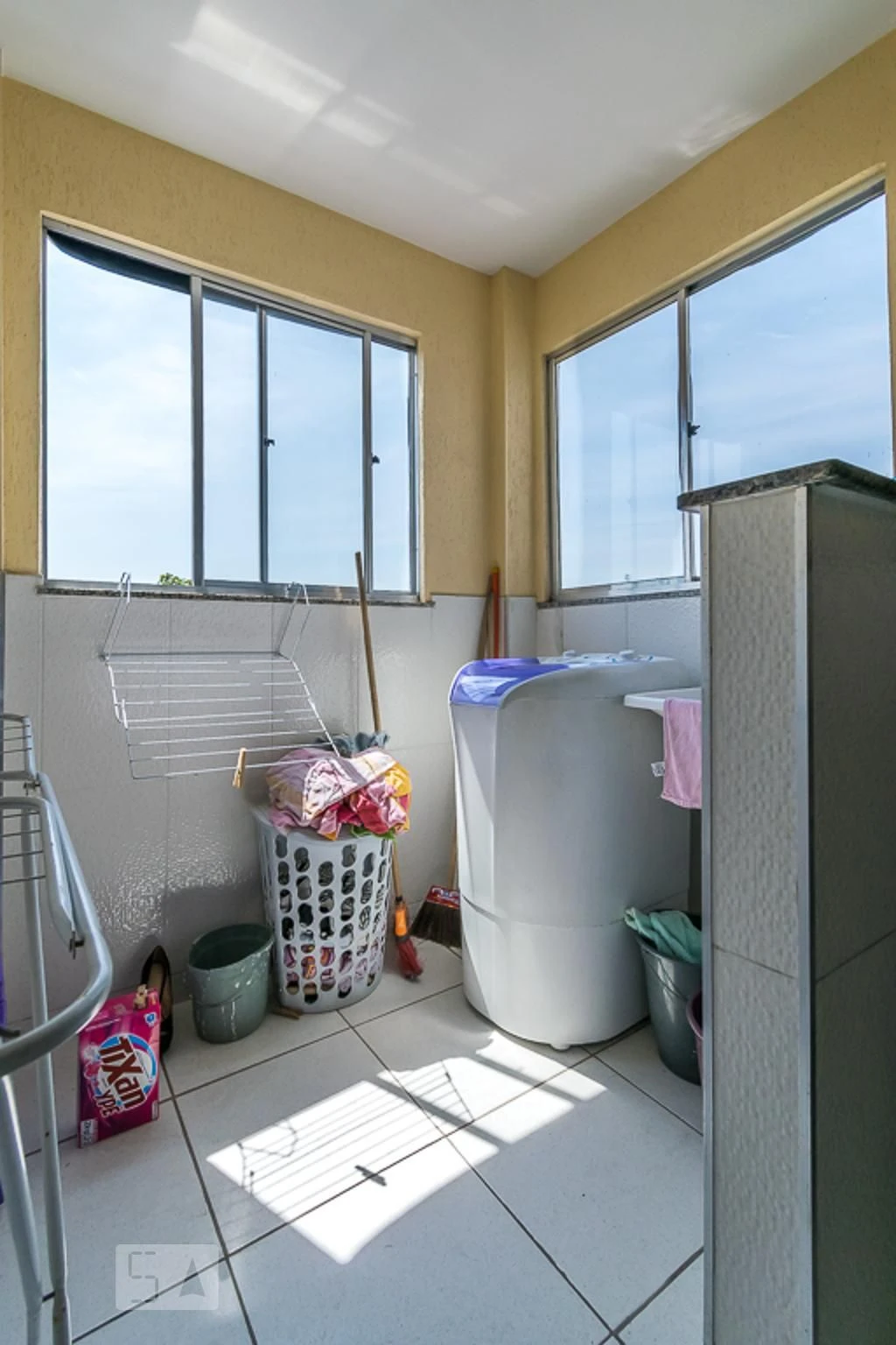 100 m² apartment with a washing machine and a home office — photo 22