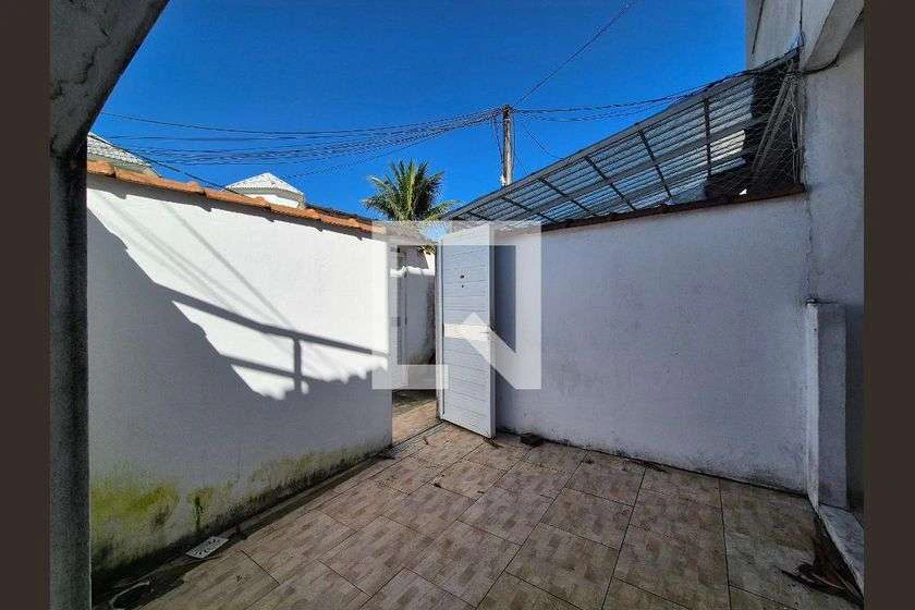 Ground-floor apartment 75 m² with 2 bedrooms and yard — photo 21