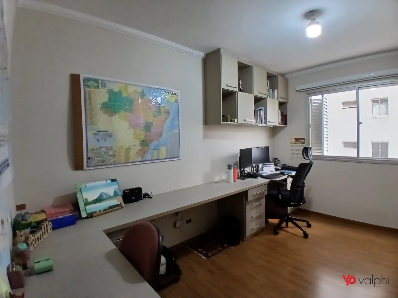 4-bedroom apartment with a walk-in closet in Curitiba — photo 74