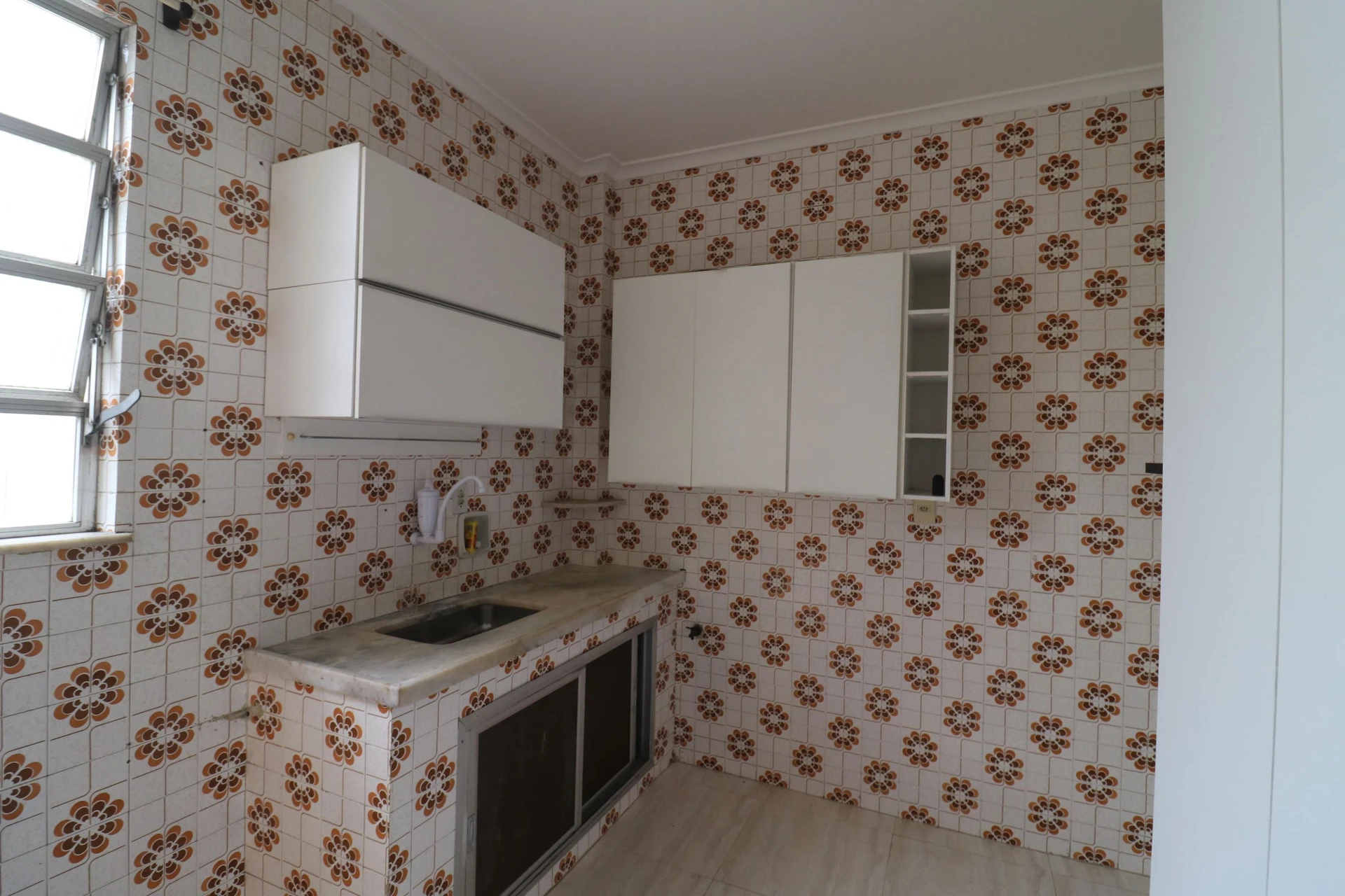 Washing machine in a 2-bedroom apartment, 70 m² — photo 35