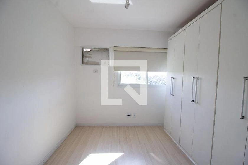 Apartamento mobiliado com 3 quartos e 93 m² — photo 17