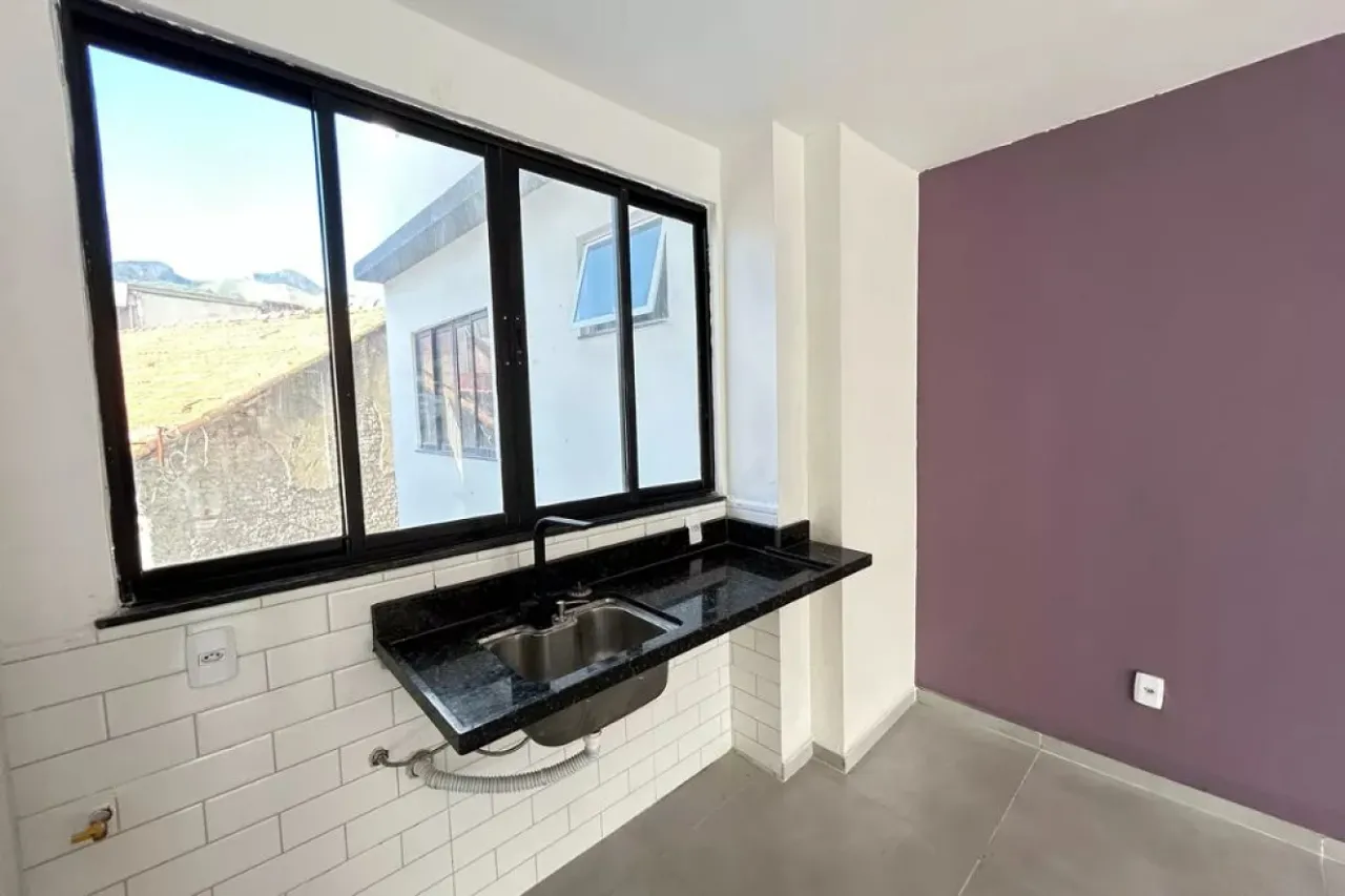 2-bedroom apartment with an open-plan kitchen — photo 2
