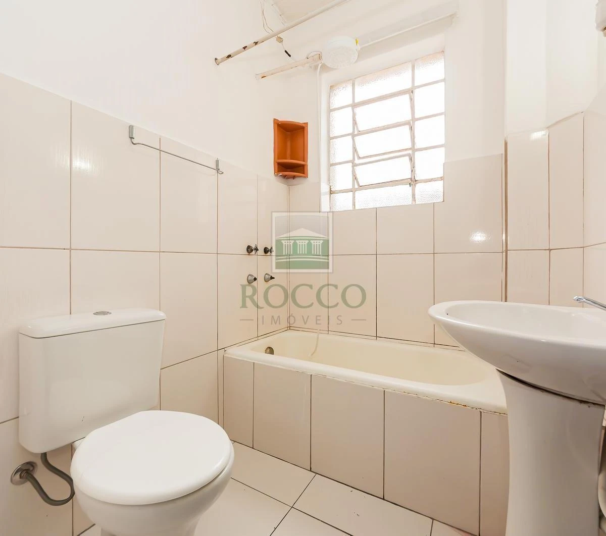 Apartment, 55 m², with a bathtub — photo 7