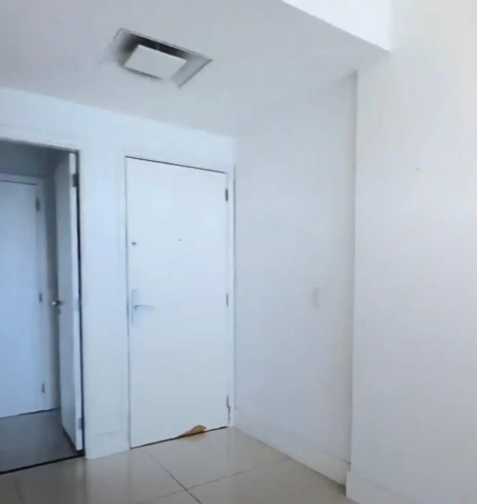 Apartamento com 4 quartos e cozinha fechada a gás — photo 13