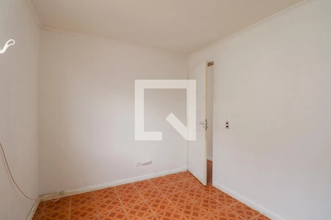 2-bedroom apartment with a washing machine in Curitiba — photo 33