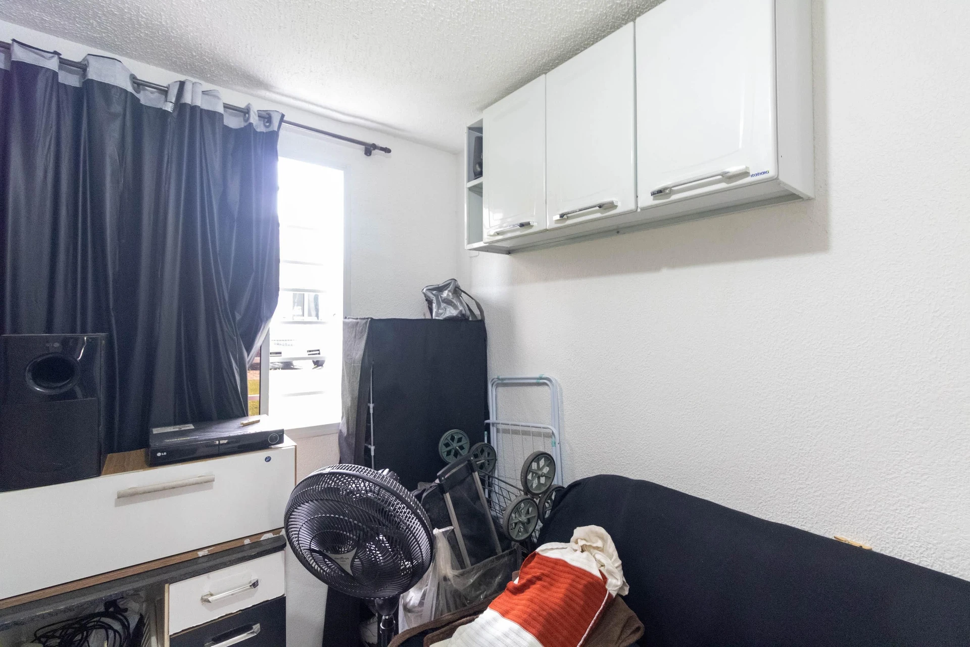 Apartamento mobiliado com 2 quartos e 1 banheiro — photo 46