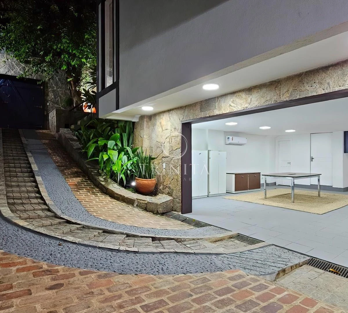 5-bedroom house with a bathtub in Rio de Janeiro — photo 50