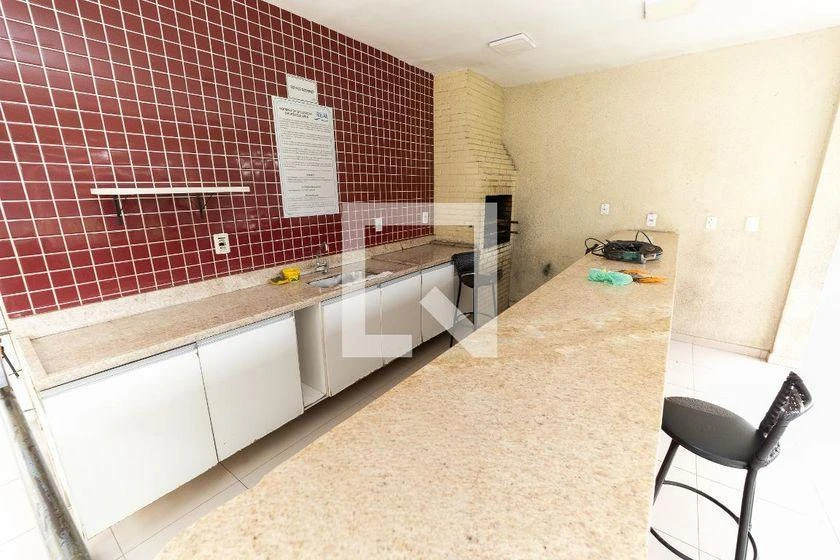 2-bedroom apartment in a building with a pool — photo 25