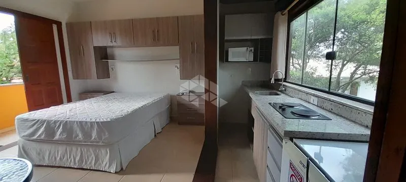 Furnished 30 m² studio with 1 parking spot and 1 bedroom — photo 3
