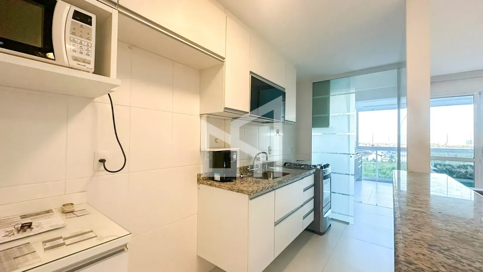 Mountain view in a 2-bedroom apartment, 69 m² — photo 2
