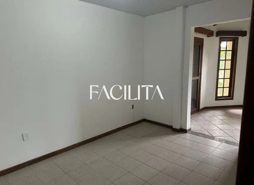 House with 3 bedrooms and a private garden — photo 10