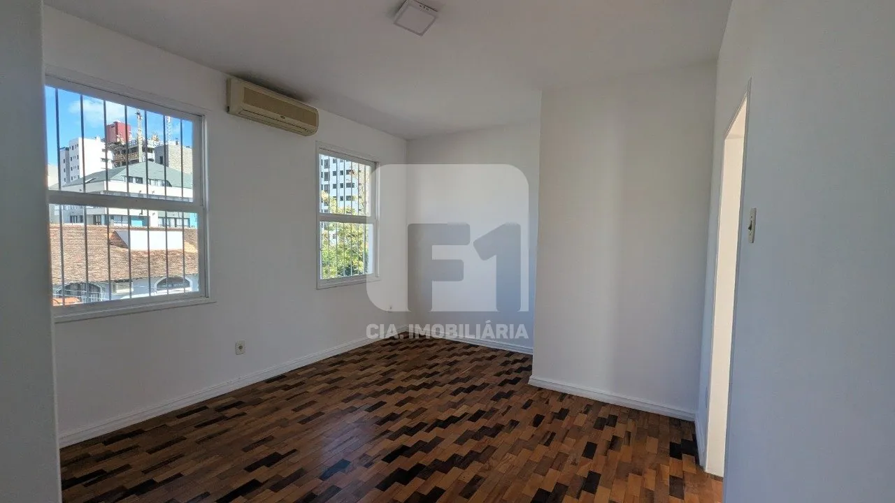 House with 6 bedrooms, en-suite and parking for 6 — photo 15