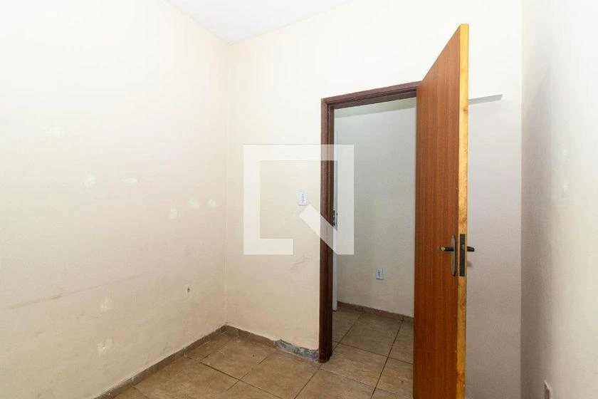 Rental house with balcony, 4 bedrooms and 120 m² — photo 35