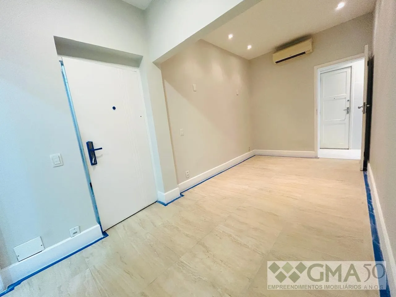 Apartamento com 3 quartos e cozinha fechada a gás — photo 12