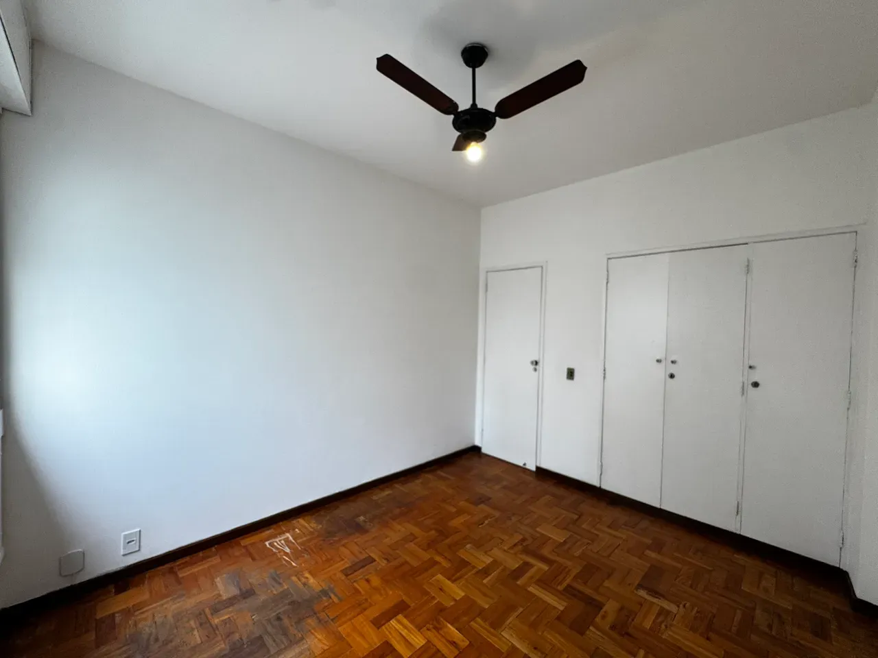 Apartment, 80 m², with wood or laminate floors — photo 11