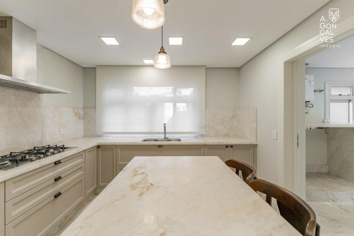 Робоче місце та 5 спалень: квартира 442 м² — photo 3