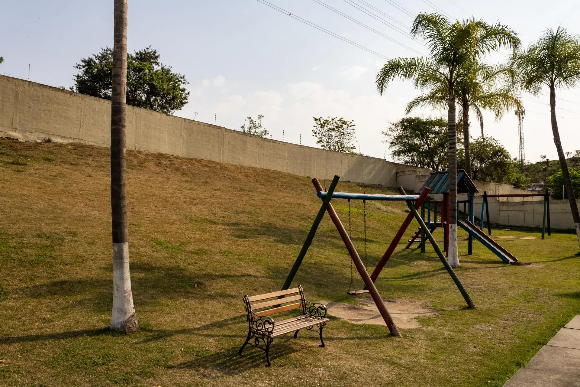 Apartamento de 2 quartos em condomínio com piscina — photo 25