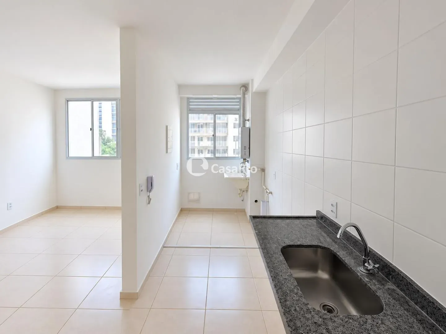 2-bedroom apartment in a building with a gym — photo 10