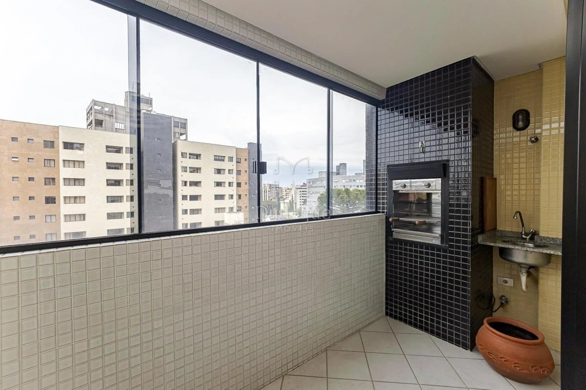 2-bedroom apartment with a home office — photo 4