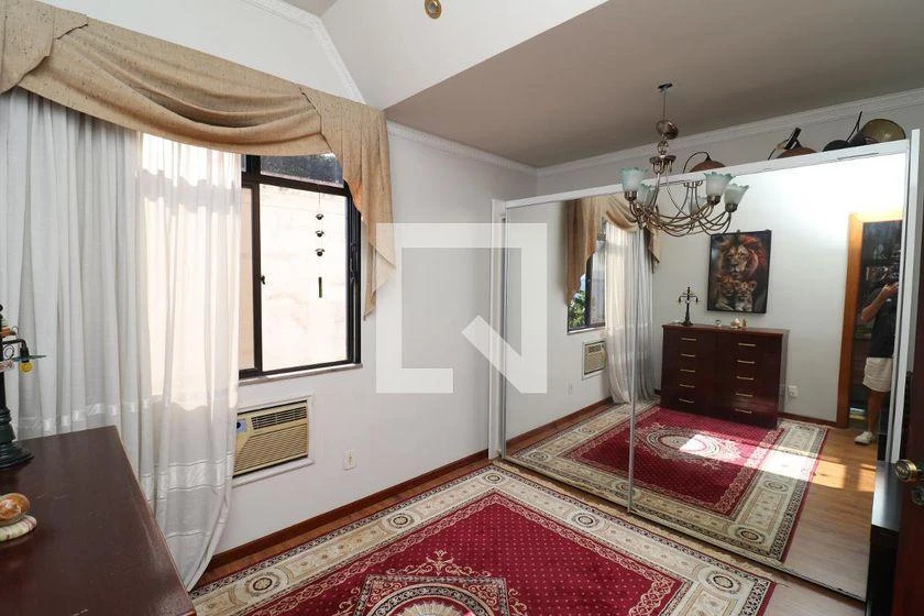 4-bedroom apartment with 350 m² and 4 parking spots — photo 36