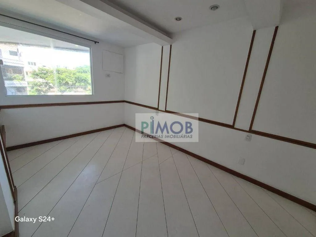 Apartamento de 2 quartos e 104 m² com área de lavanderia — photo 24