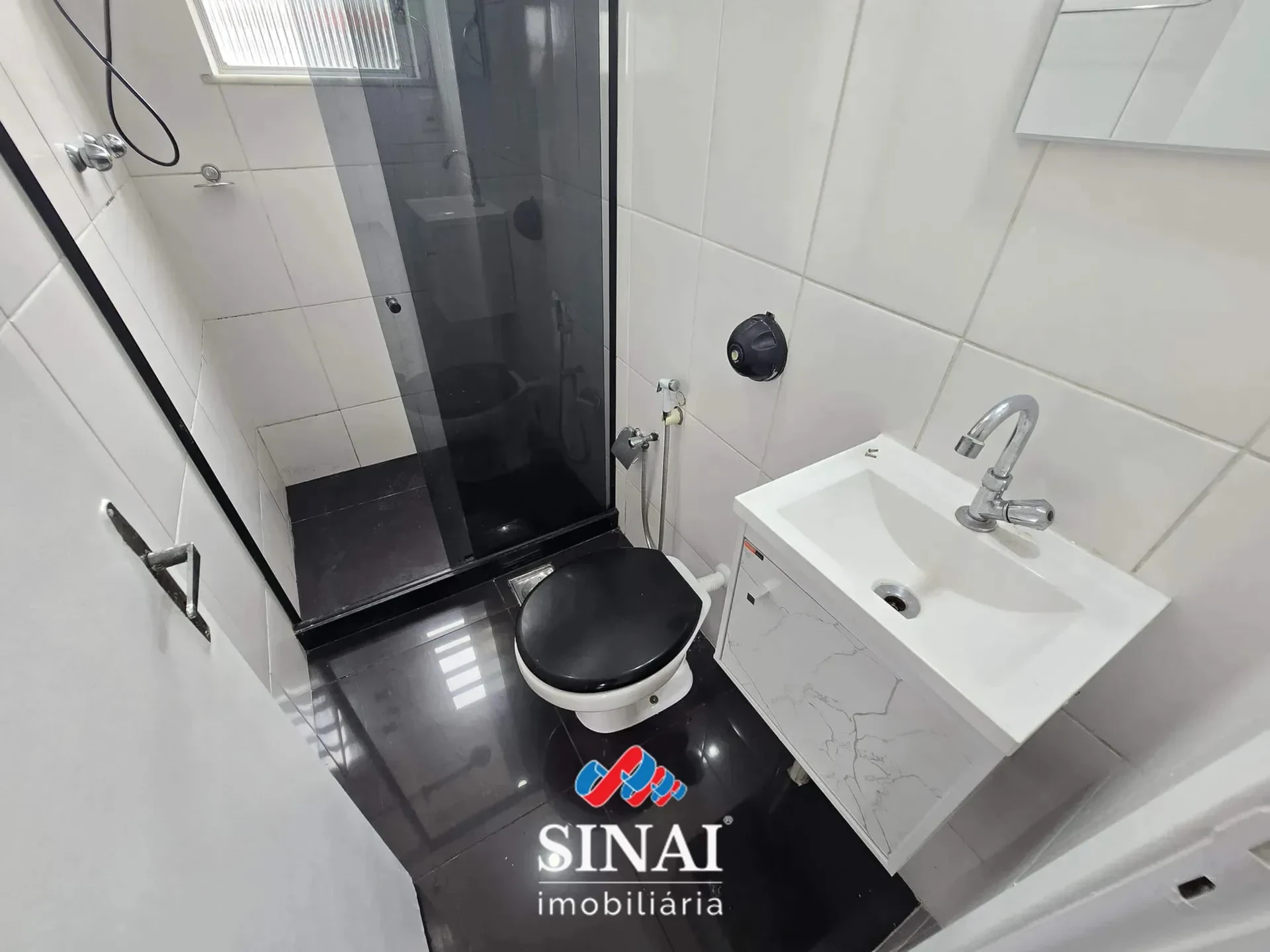 3-bedroom apartment, 1 with its own bathroom, 88 m² — photo 25