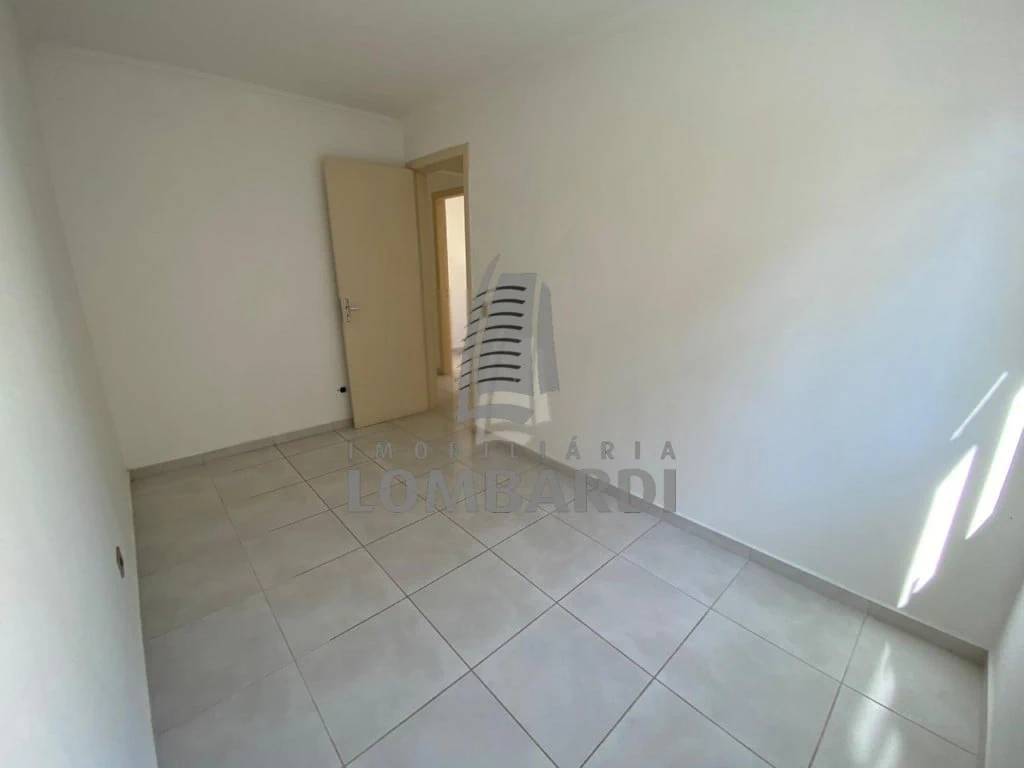 3-bedroom apartment, 60 m² — photo 3