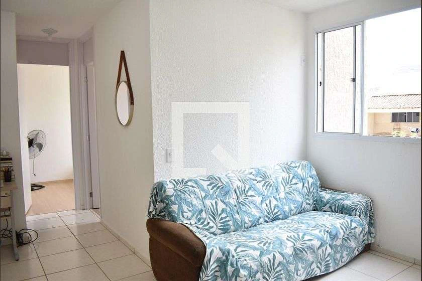 2-bedroom apartment with open kitchen and 1 parking spot