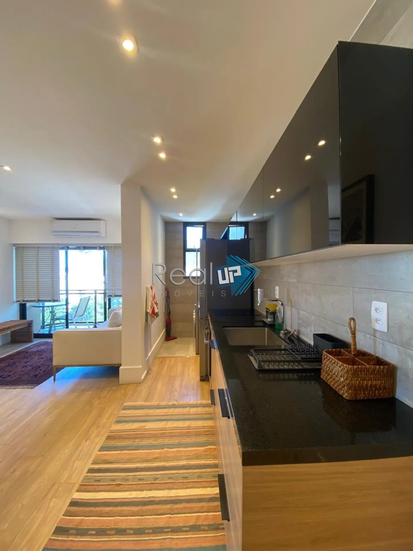 Apartamento de 2 suítes de 62 m² con vistas al agua — photo 2
