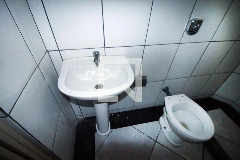 Unfurnished 1-bedroom apartment with 53 m² and no parking — photo 4