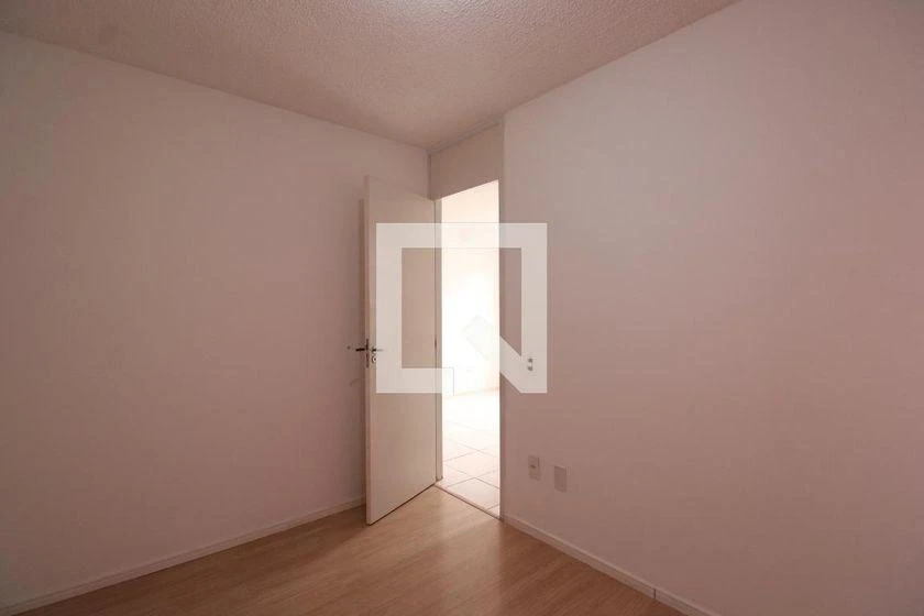 Home office in a 2-bedroom apartment, 43 m² — photo 10