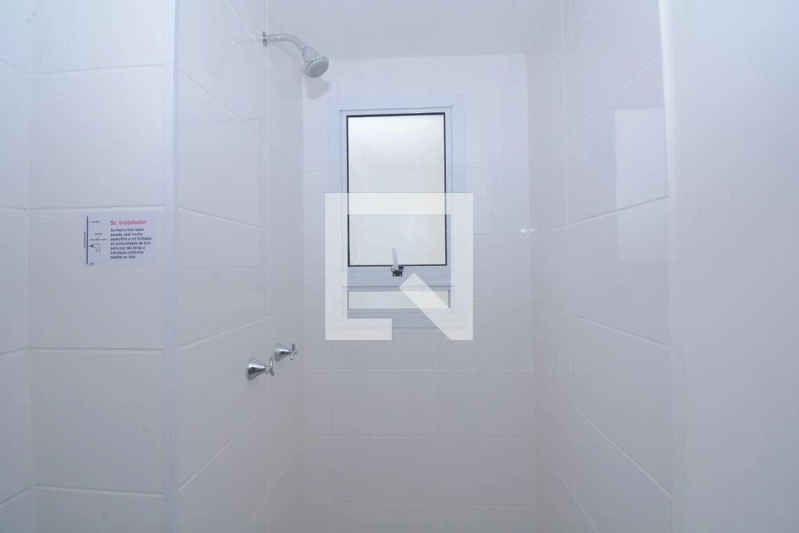 2-bedroom apartment in a building with a gym — photo 46