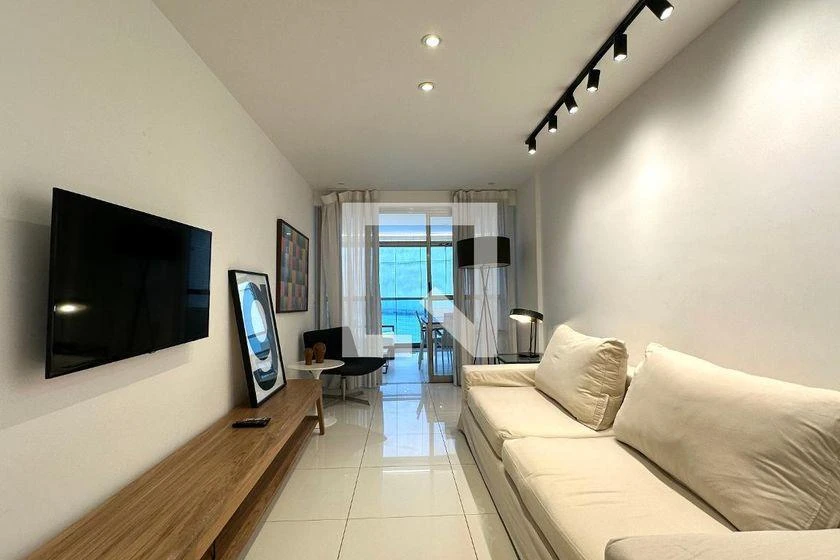 Apartamento mobiliado de 2 quartos em condomínio com piscina — photo 9