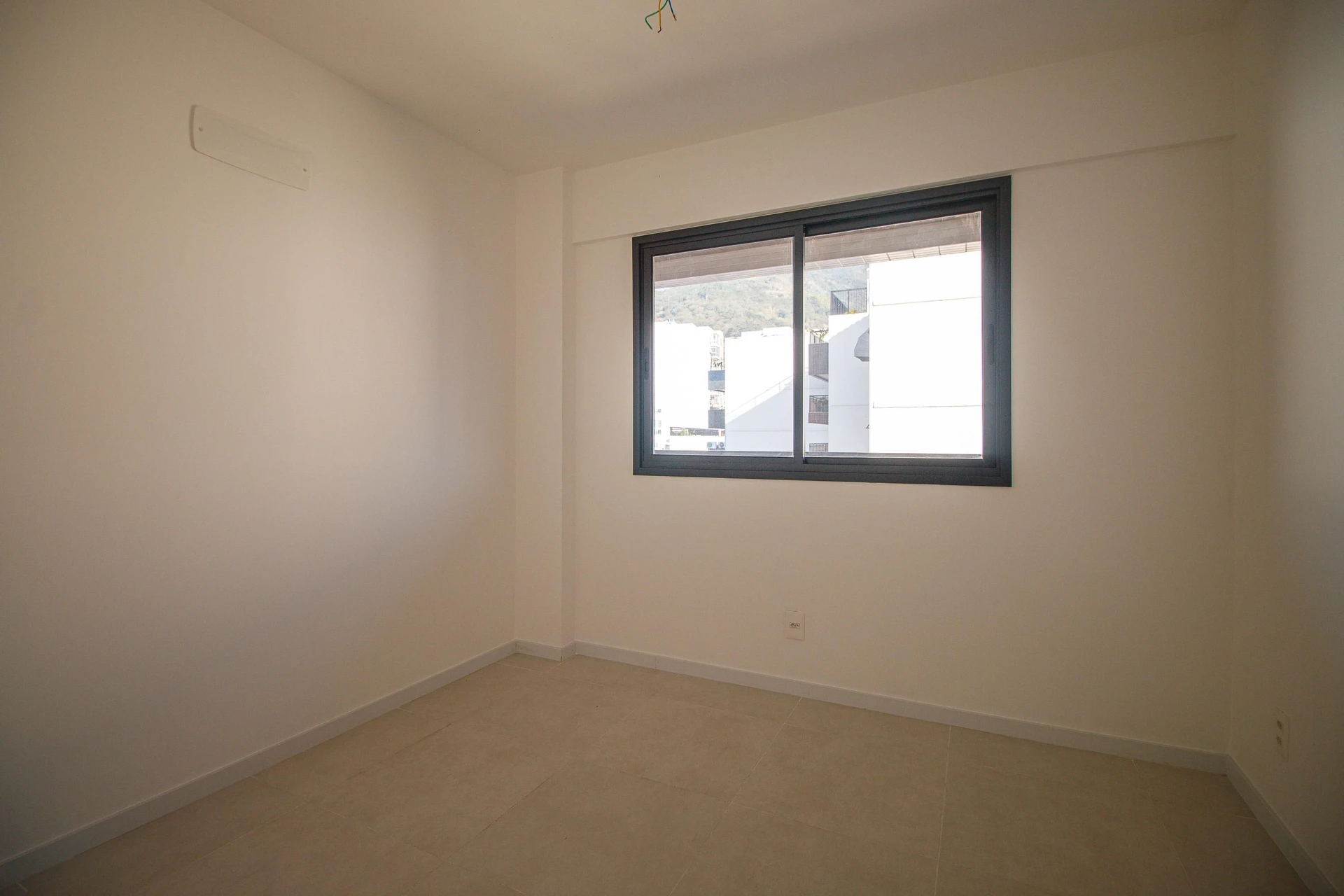 Apartamento mobiliado com 3 quartos e 3 banheiros — photo 55