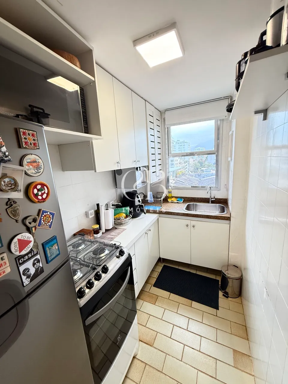 Furnished 1-bedroom apartment with 1 bathroom and parking — photo 17