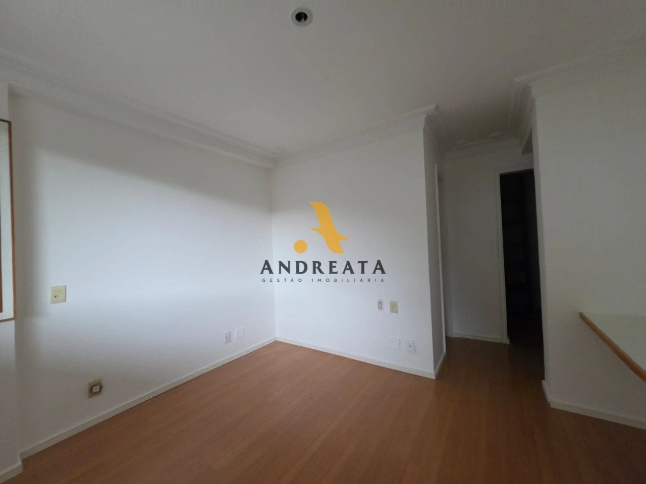 2-bedroom apartment with laundry area and 109 m² — photo 18