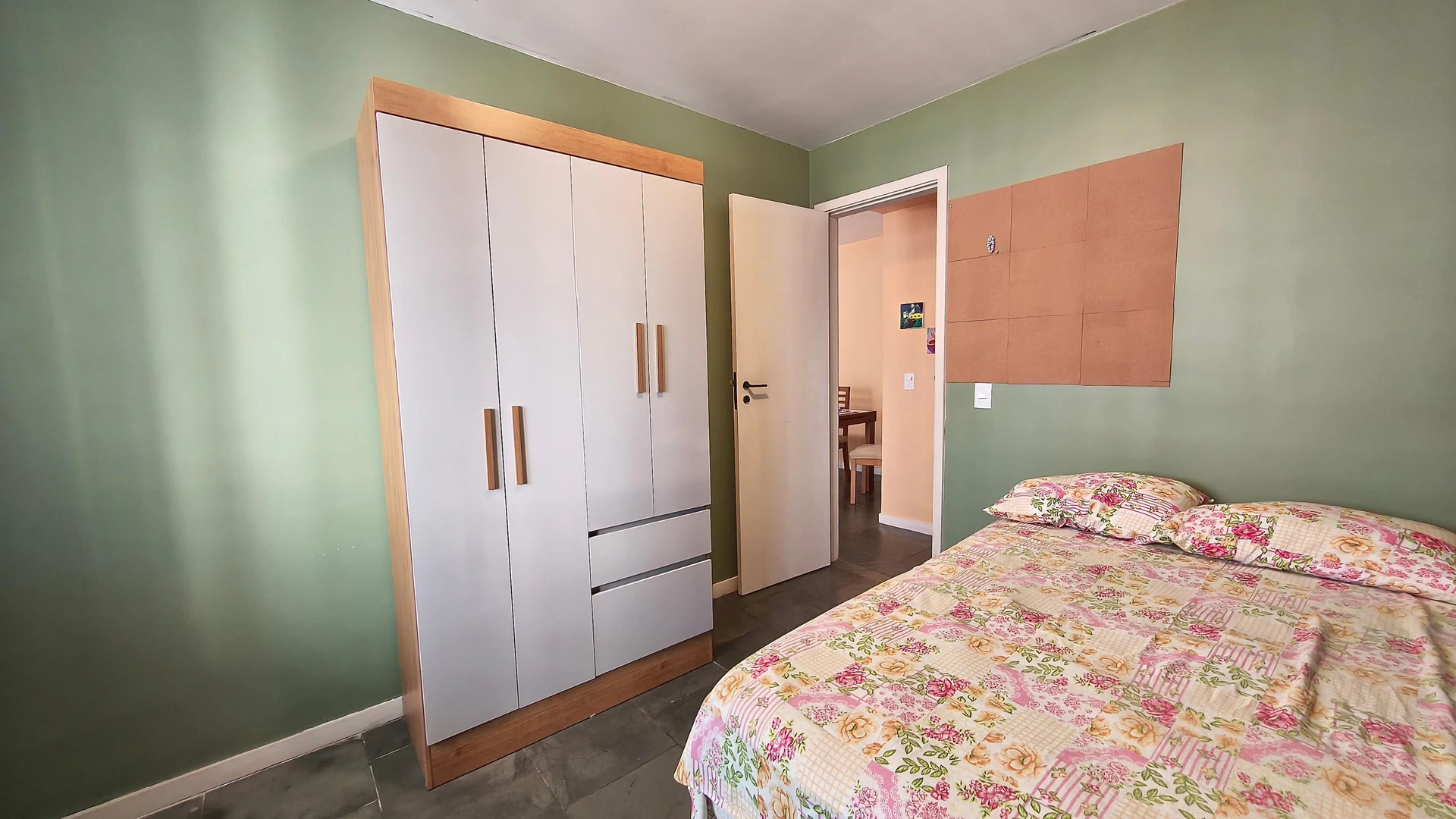 Apartamento mobiliado com 2 quartos e varanda — photo 26