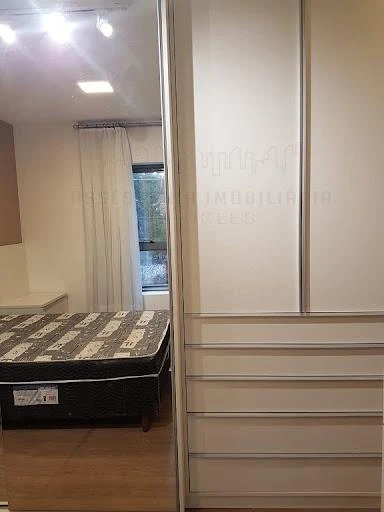 3-bedroom apartment with a glass-enclosed balcony — photo 3