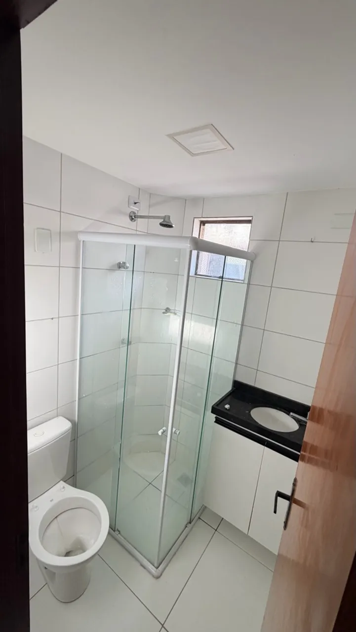 2-bedroom apartment in a building with a gym — photo 13
