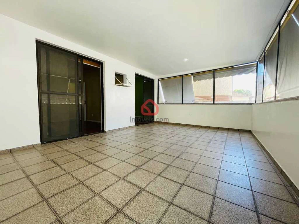 Apartamento de 200 m² com 4 quartos e 2 vagas — photo 17